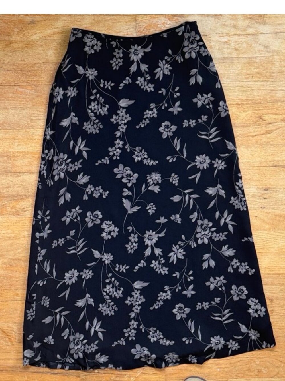 Vintage Black Floral Silk Maxi Skirt Size XS 25" Waist Baroque Roses Cottagecore